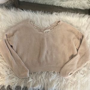 Crème Cropped Sweater